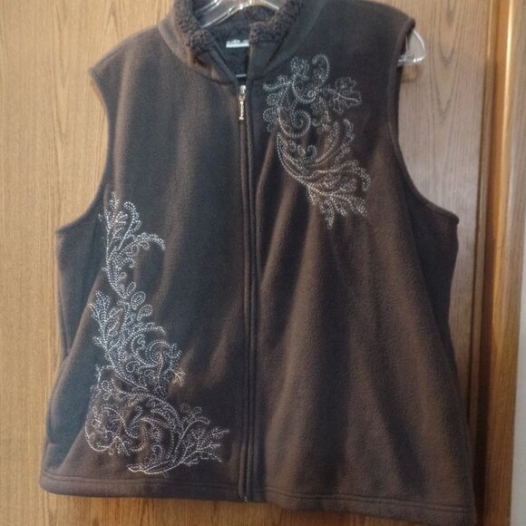 Croft‎ & Barrow Ladies' Zip-Up Soft Gray Fleece Vest w/Embroidery, Size XL - Picture 1 of 2